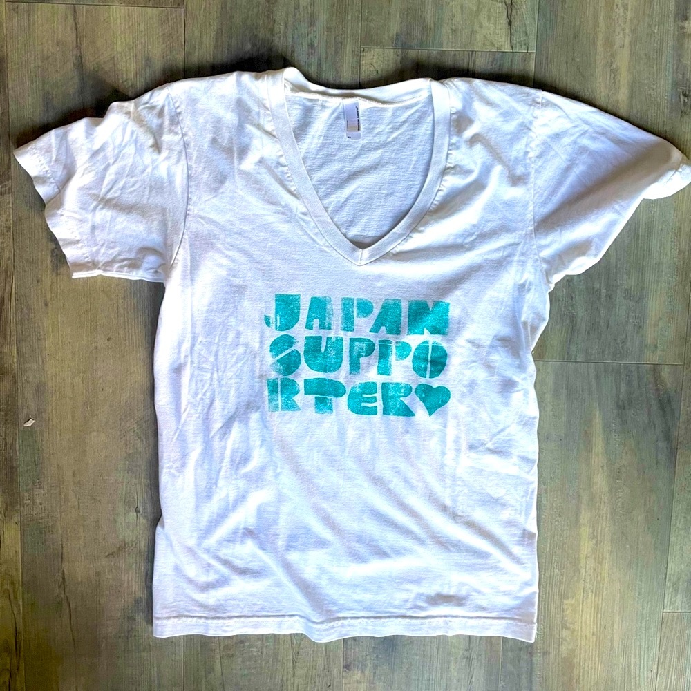 ☄️2011 Tōhoku earthquake /tsunami music fundraiser T-Shirt - Picture 1 of 3